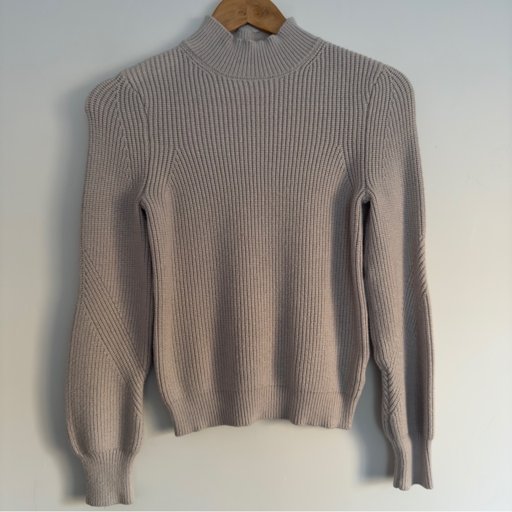 Philosophy Mock Neck Sweater with plump sleeves Size: Xs